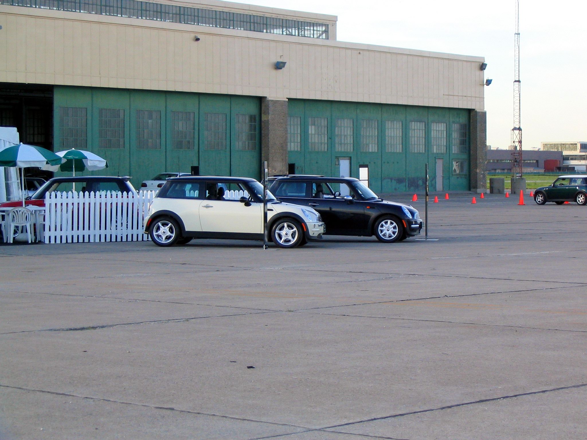 Mini - test pilots 023.jpg